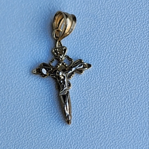 GCJ George Carter Jessop 14K Solid Gold Cross Pendant - Picture 2 of 9
